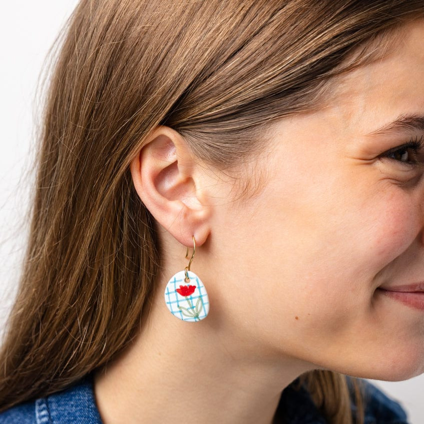 Danielle Round Ceramic Earring With Poppies Drop