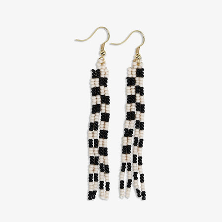 Black & white beaded set with earrings store