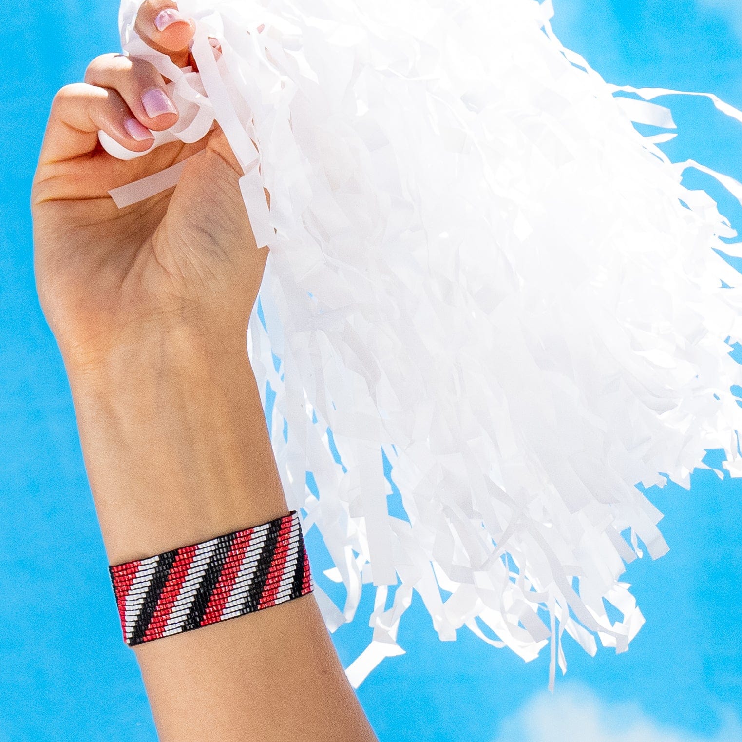 Kenzie Game Day Diagonal Stripes Beaded Stretch Bracelet Scarlet and Black