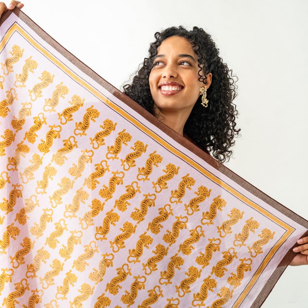 Olivia Square Scarf Tiger Print – INK+ALLOY LLC