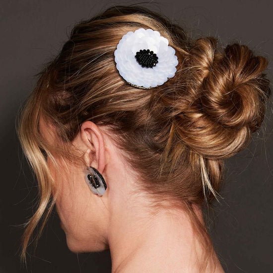 Load image into Gallery viewer, Pearl Flower Brooch Barrette Combo Hair Accessory
