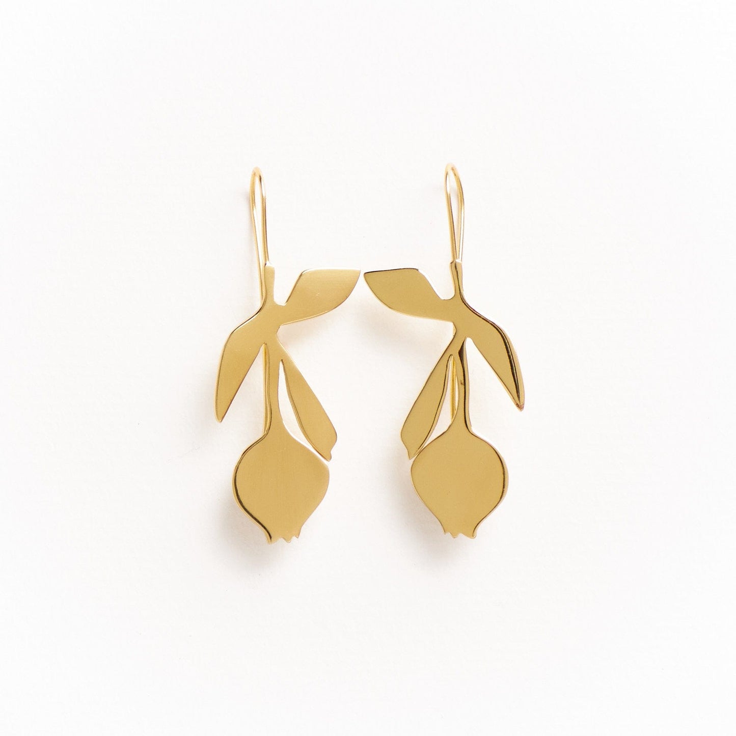 Suki Tulip threader Earrings Brass Threader