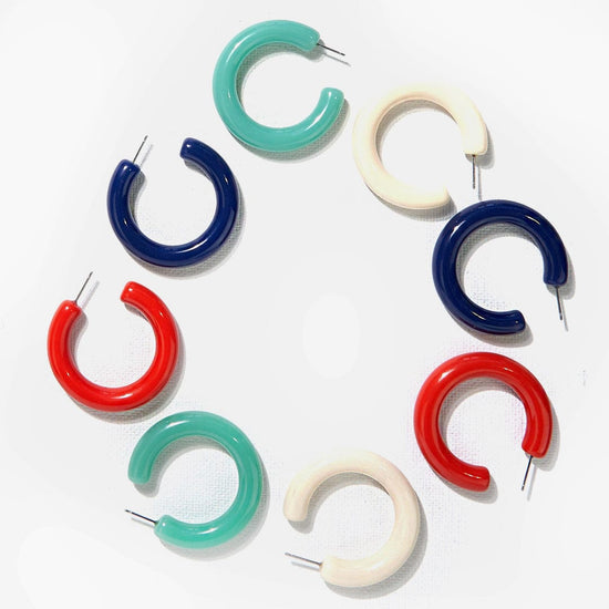 Load image into Gallery viewer, Navy Simple Resin Hoop Earringss Earrings
